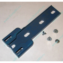 Синий пластмассовый фиксатор-защёлка HP 224981-001 для 5.25" устройств в HP ML370 (Благовещенск)